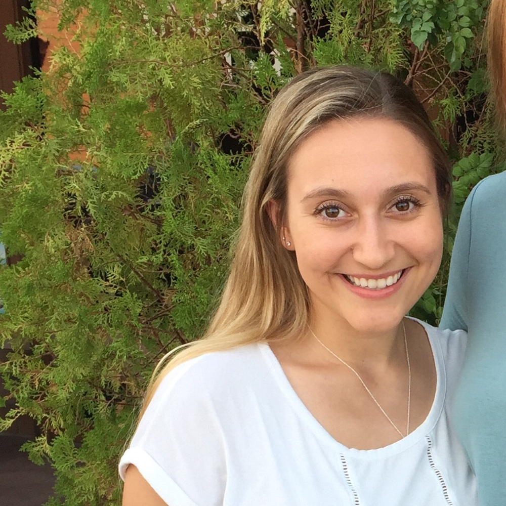 Meet your Posher, Lea